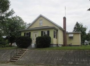 2102 Catalpa Ave, South Bend, IN 46613