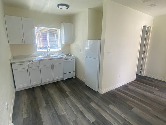 3rd image of 3609 W Kennewick Ave #5