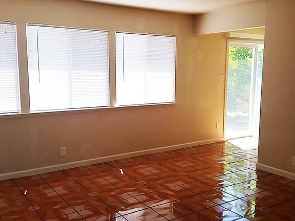 2nd image of 7548 19th St