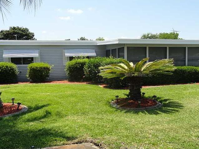 1st image of 715 Dolphin Dr