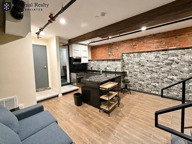 1034 Commonwealth Ave #104 — Photo 15