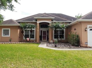1026 Autumn Leaf Dr, Winter Garden, FL 34787