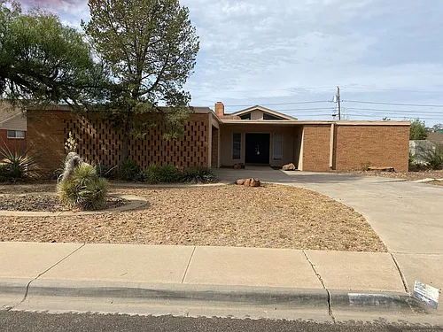 1709 Byron Ave Photo 1