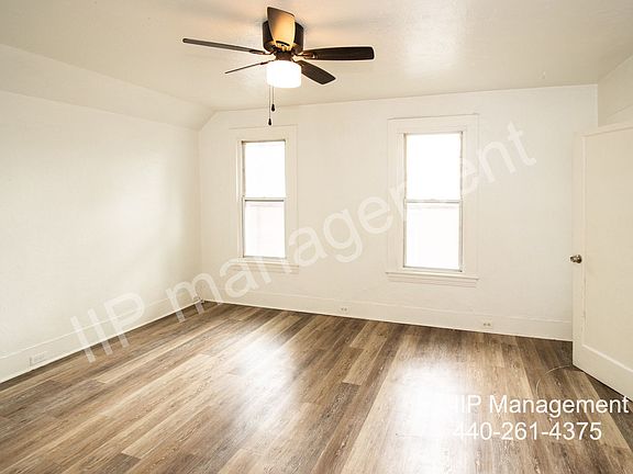 4th image of 3130 W 33rd St