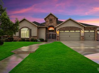 9318 Rancho Viejo Dr, Bakersfield, CA 93314