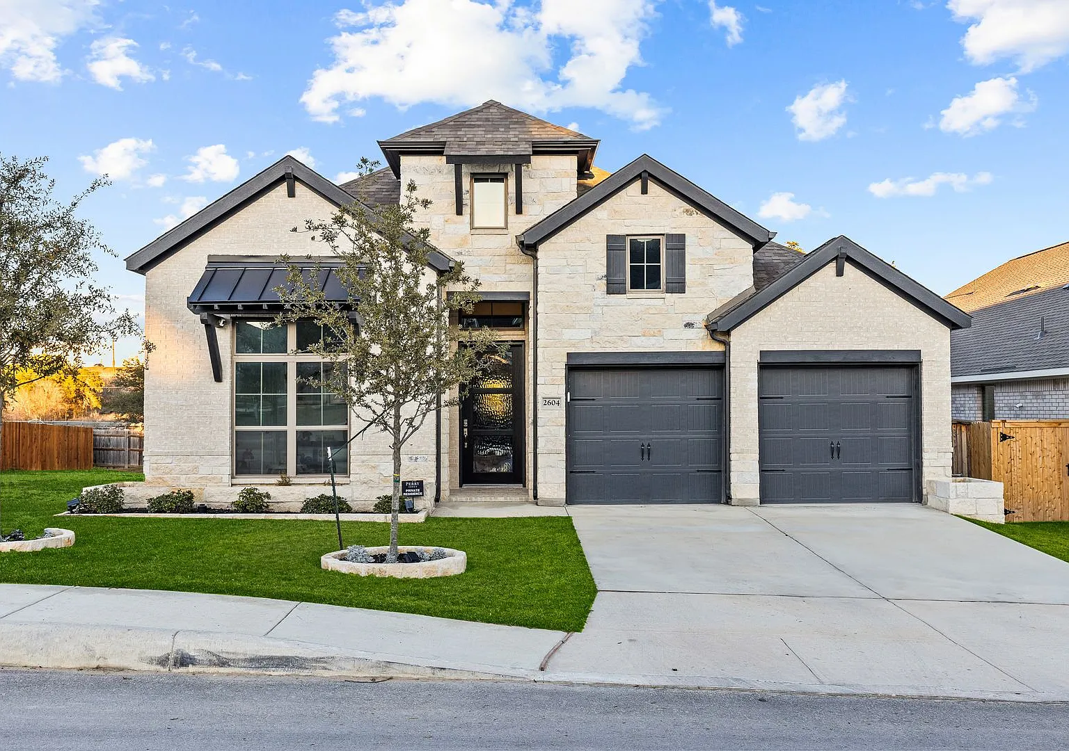 Elegant One-Story Home with Modern Upgrades 4 Bed, 3 Bath — Photo 1