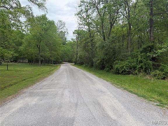5th image of 11 Choctaw Dr