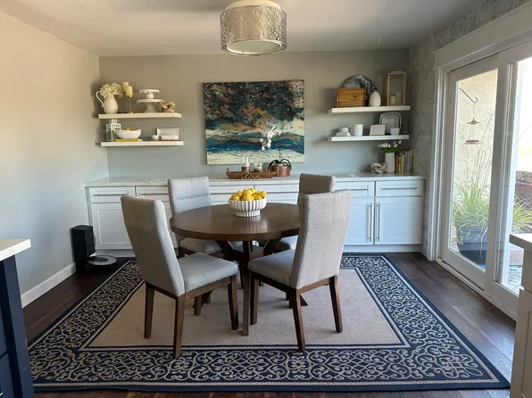 (undisclosed Address), Fallbrook, CA 92028