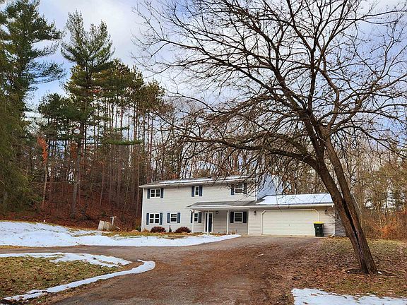 5th image of S1685 White Birch Dr