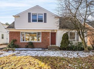 21516 Halworth Rd, Shaker Heights, OH 44122