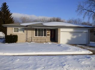 30150 Avondale Dr, Madison Heights, MI