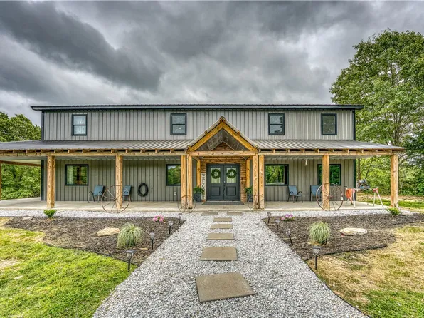 1640 Nc 4210, Western Grove, AR 72685