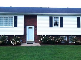 835 White Oak Rd, Irvine, KY 40336