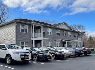 171 Oakwood Ave, Troy, NY 12182