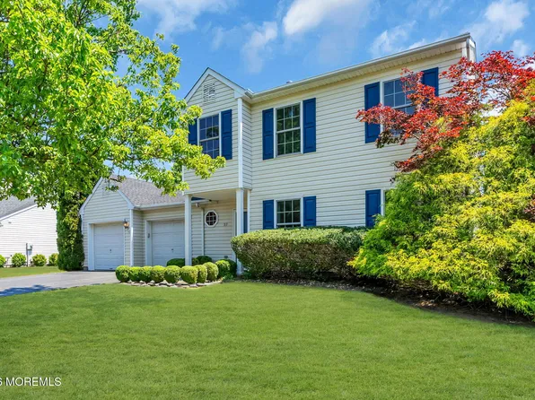 37 Grand Teton Avenue, Howell, NJ 07731