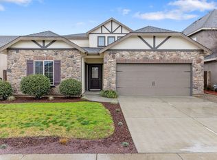 1923 W Humboldt Drive, Hanford, CA 93230