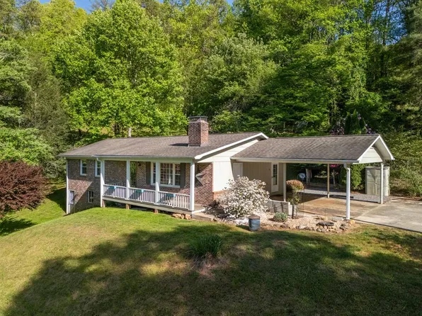 17 Foothill Rd, Sylva, NC 28779