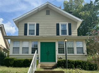 930 Mathews Ave, Charleston, WV 25302
