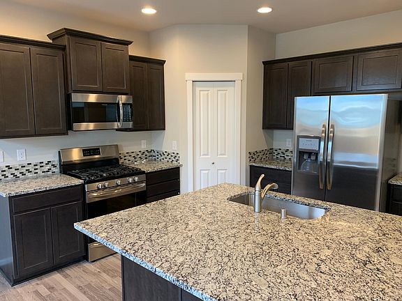 4th image of 18719 105th Avenue Ct E