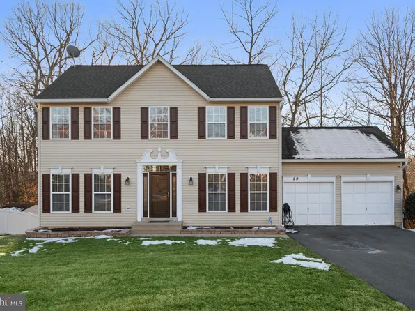 29 Appletree Ln, Stafford, VA 22554