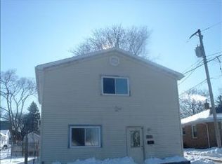 110 W Maple Ave, Stockton, IL 61085
