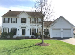 1 Fabian Pl, Pennington, NJ 08534