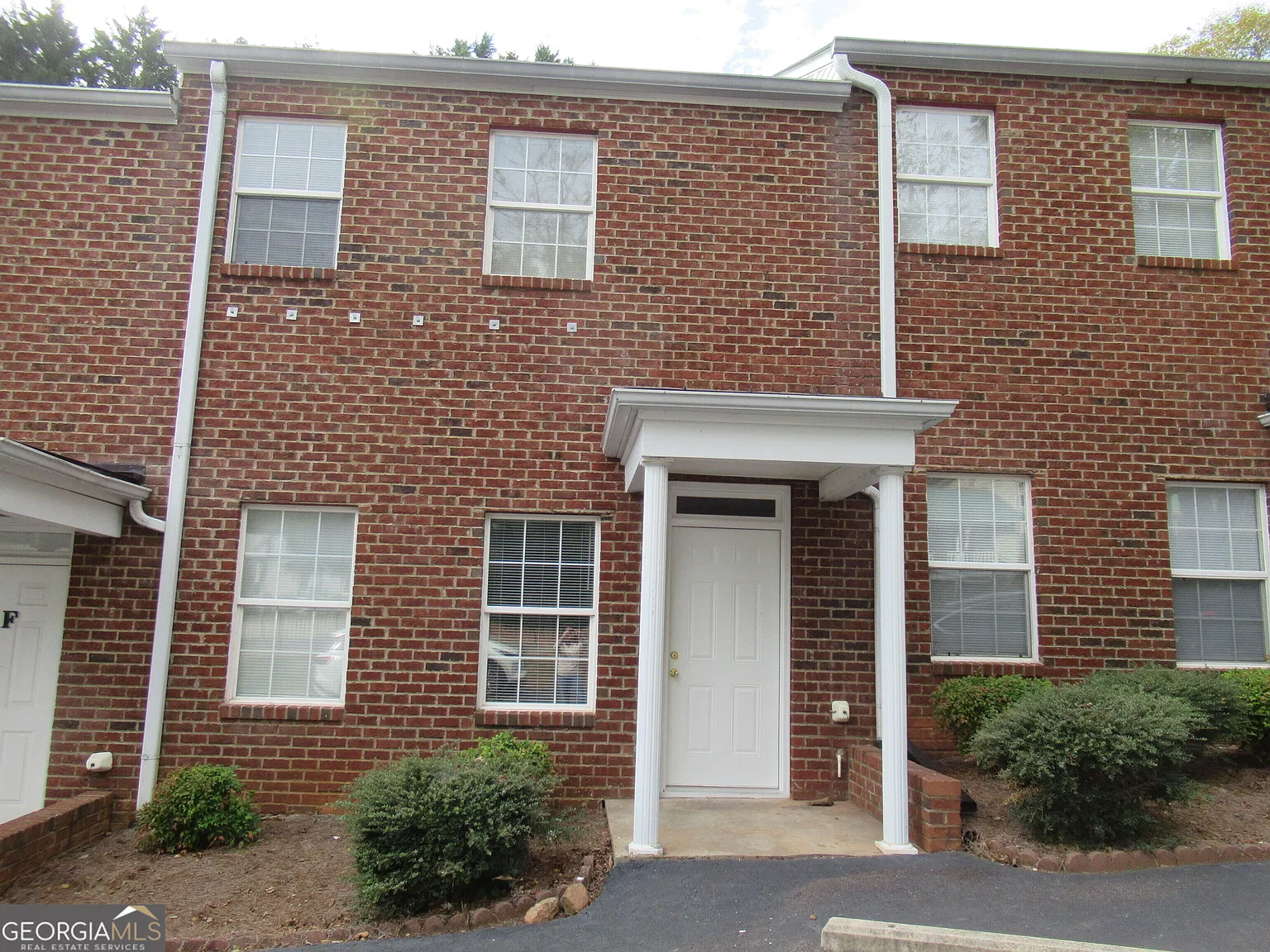 2 bed, 2.5 bath, 1224 sqft, $1,500 — Photo 1