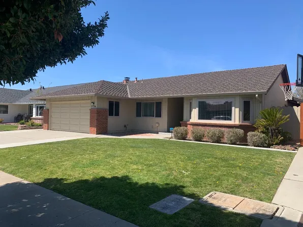 1134 Kentfield Dr, Salinas, CA 93901