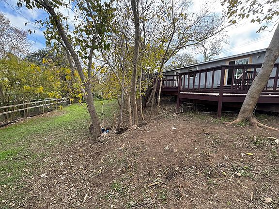 4th image of 811 El Viejo Camino