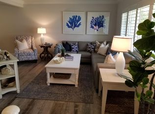 185 4th St S, Naples, FL 34102