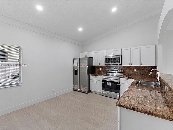 2nd image of 9301 Cove Point Cir