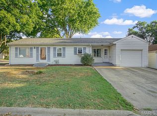 303 E South 3rd St, Red Bud, IL 62278