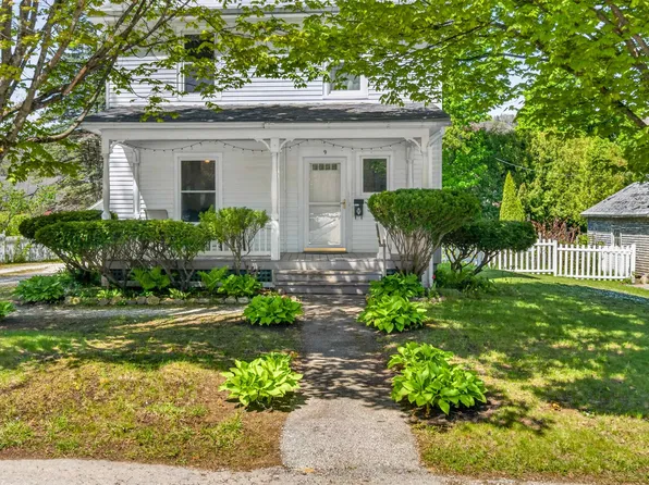 9 Park Street, Proctor, VT 05765