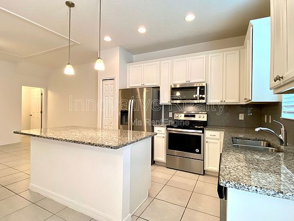 5th image of 6898 Tussilago Way