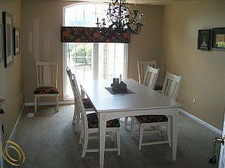 4th image of 6292 Crest Forest Ct W