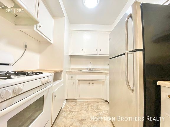 2nd image of 5309 Agnes Ave #3A