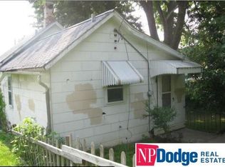 1244 1/2 S 15th St, Omaha, NE 68108