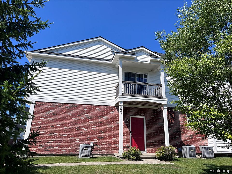 1st image of 2604 Riversedge Dr #10