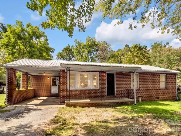410 Westwood Cir, Waynesville, NC 28786