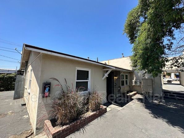 936 W Foothill Blvd APT 2