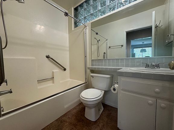 4th image of 3939 Inglewood Blvd APT 103