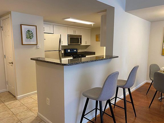 4th image of 11710 Old Georgetown Rd APT 628