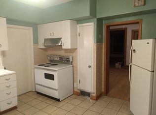 2259 S 28th St, Milwaukee, WI 53215