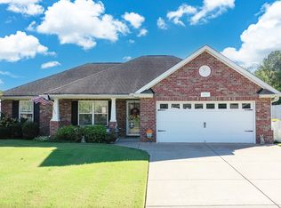 1045 Hummingbird Ln, Spring Hill, TN 37174