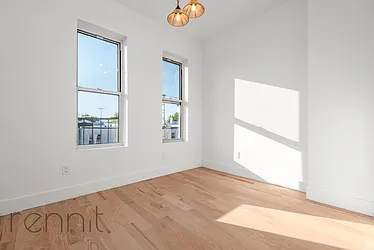 Rented by Rennit Inc.