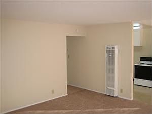 1st image of 915 Maine St APT A