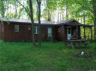 10241 Pleasant Valley Rd, Delevan, NY 14042