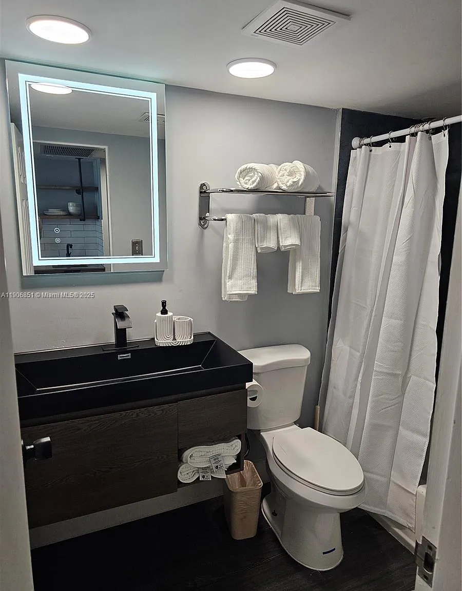 The Aventura Beach Club C — Photo 3