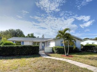 193 Abbey Ln, North Fort Myers, FL 33917