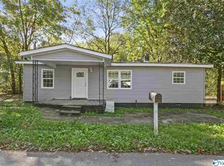 1601 Batts St, Athens, AL 35611